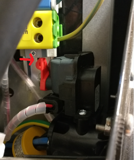 Ensto EV Wiki > Release a stuck Type2 charging cable connector from Chago Wallbox > image2017-10-18 16:21:47.png
